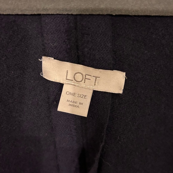 Loft poncho - Picture 2 of 4